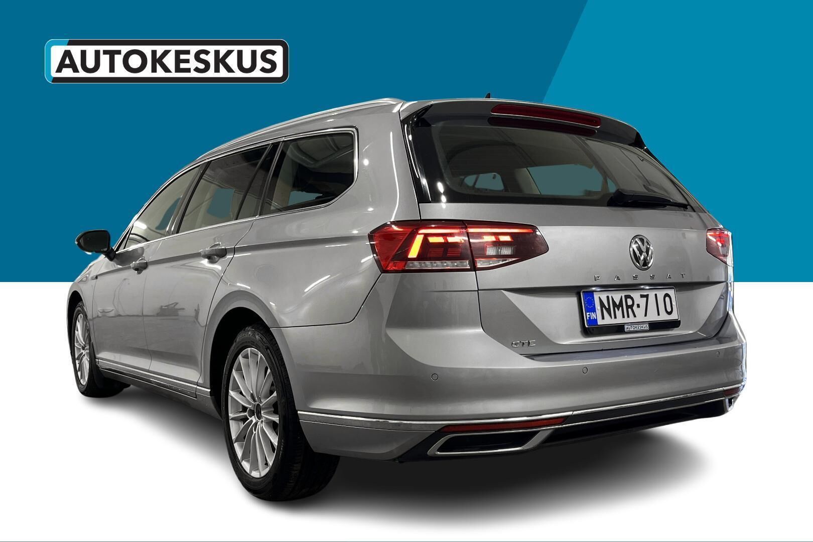 Volkswagen Passat iso kuva 12