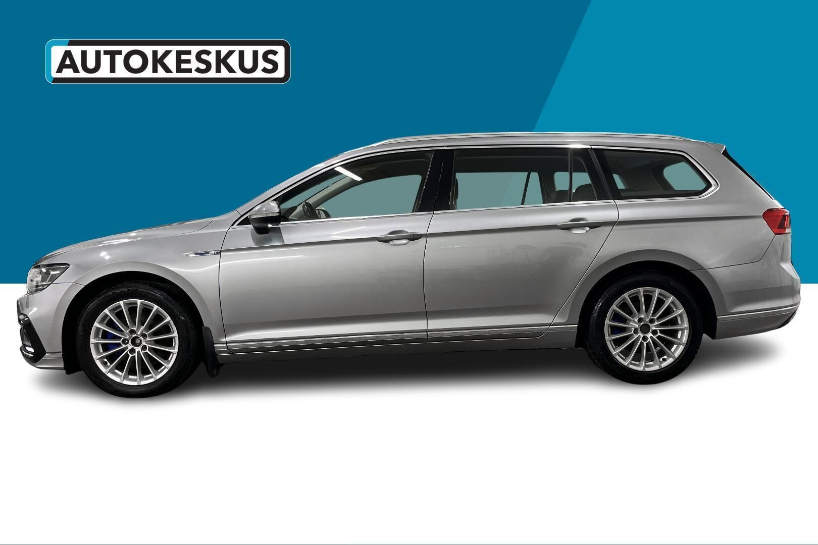 Volkswagen Passat iso kuva 13