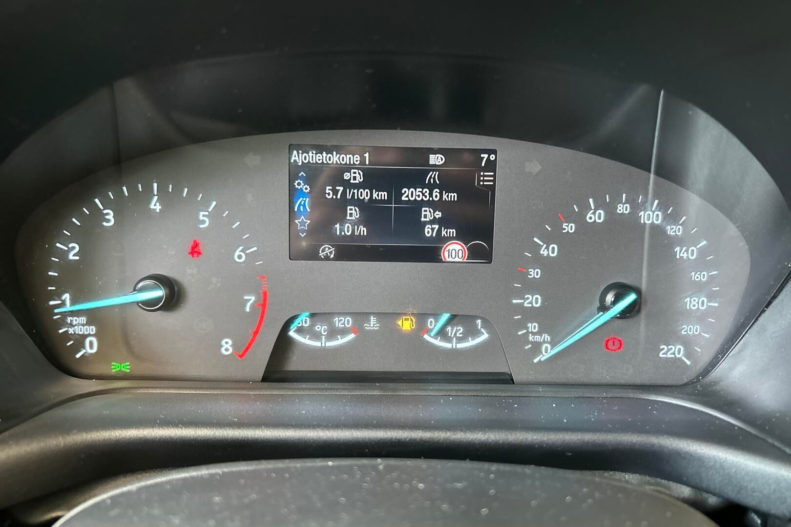 Ford Puma iso kuva 12