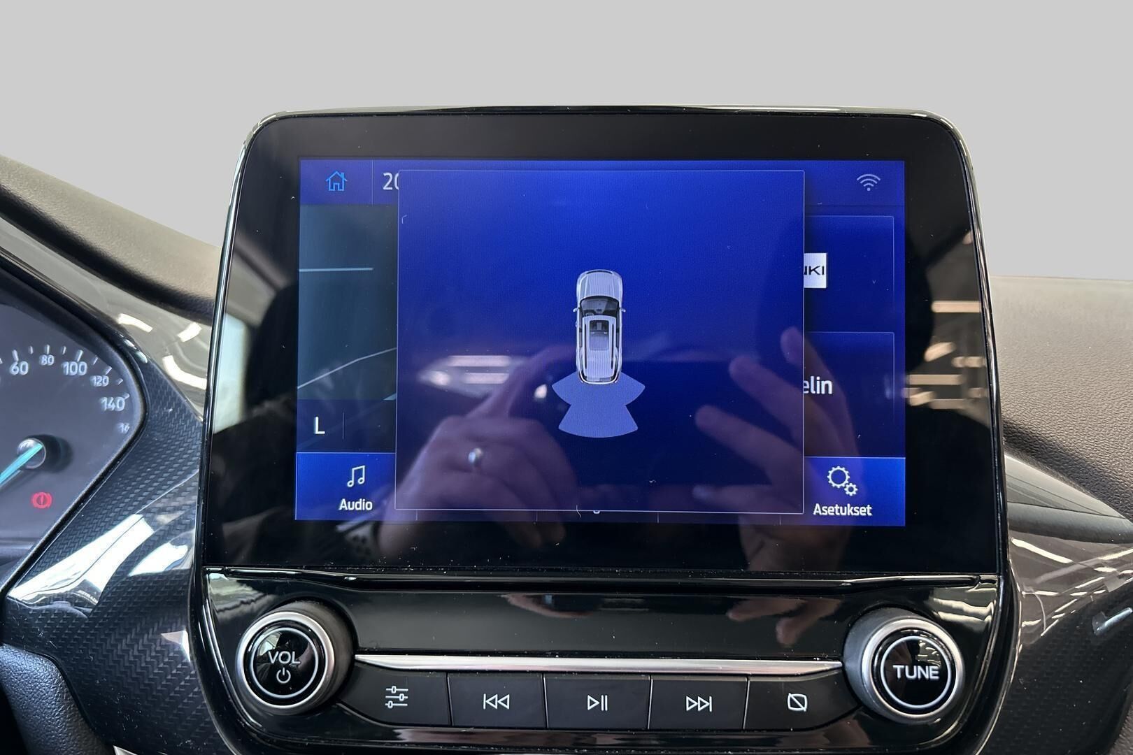 Ford Puma iso kuva 24