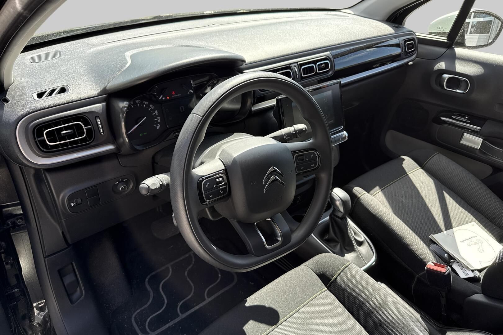 Citroen C3 iso kuva 2
