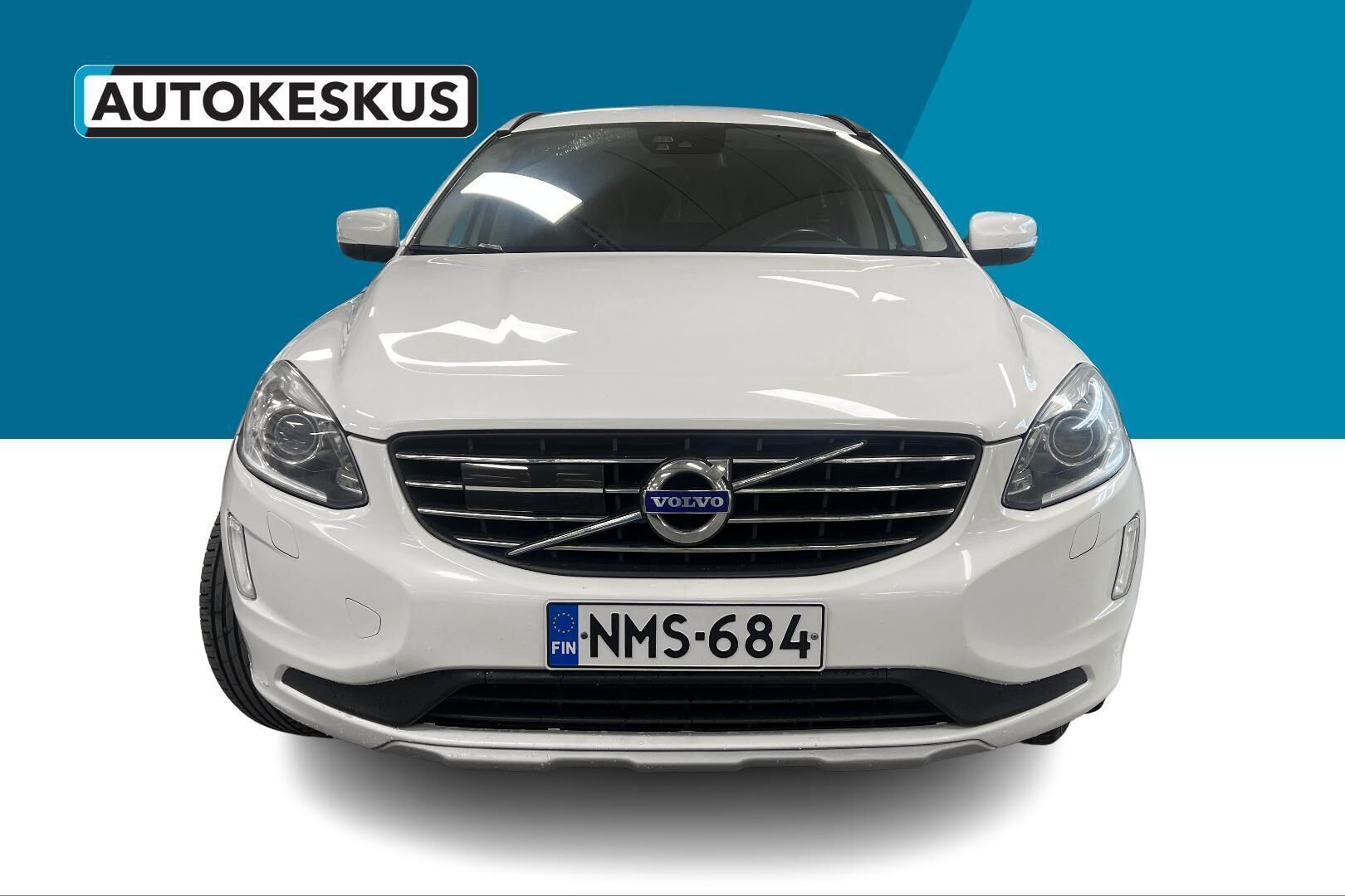 Volvo XC60 iso kuva 2