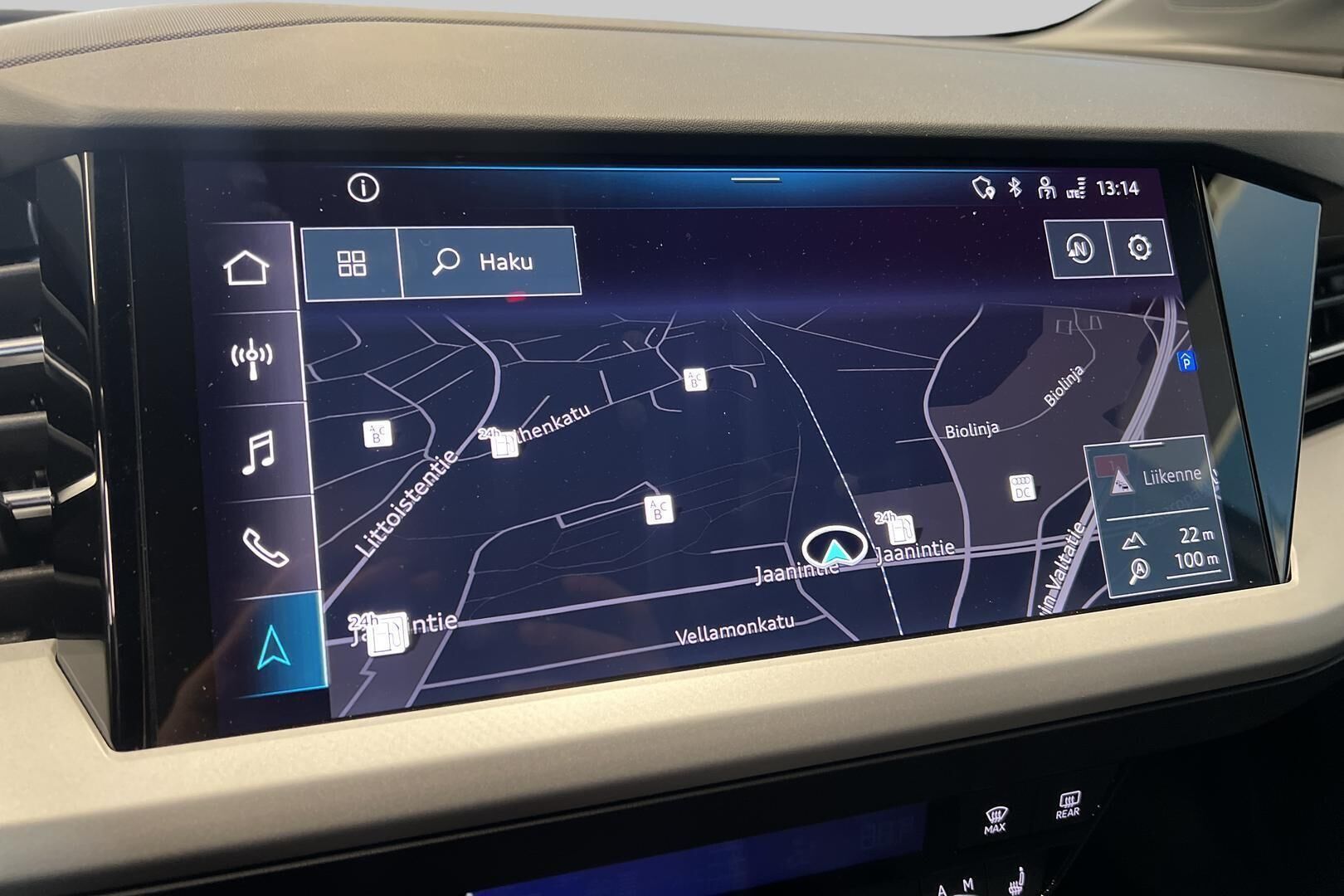 Audi Q4 e-tron iso kuva 21