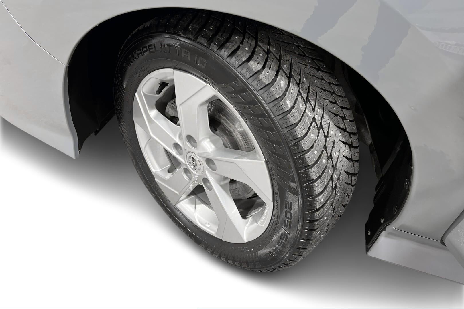 Nissan Leaf iso kuva 19