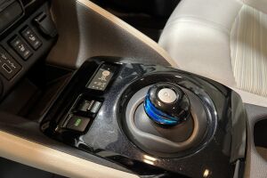 Nissan Leaf esikatselu 12