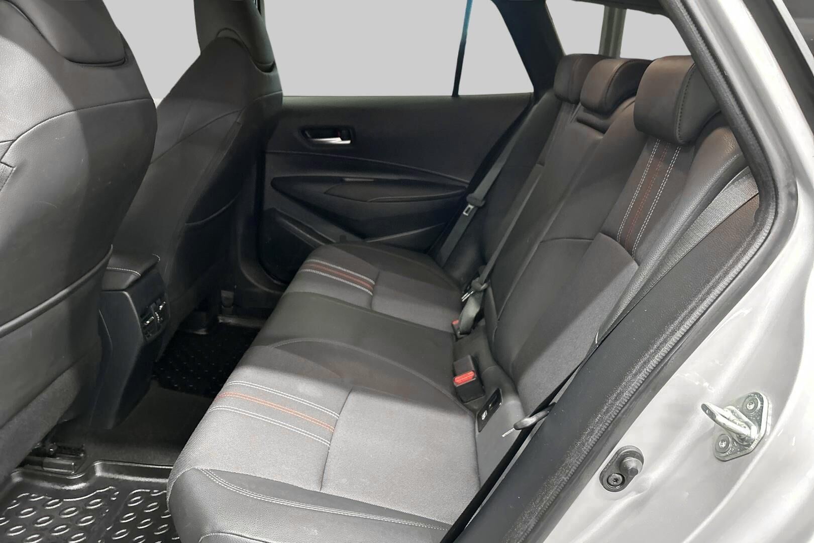 Toyota Corolla iso kuva 14