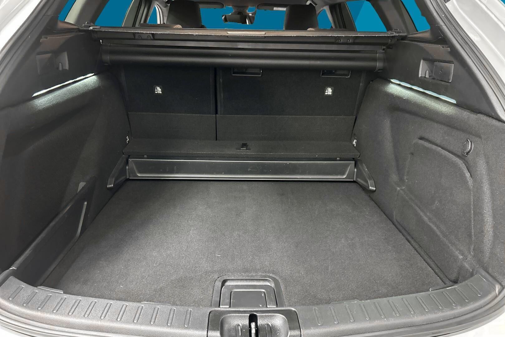 Toyota Corolla iso kuva 7