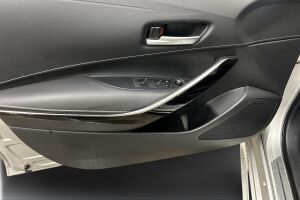 Toyota Corolla esikatselu 13