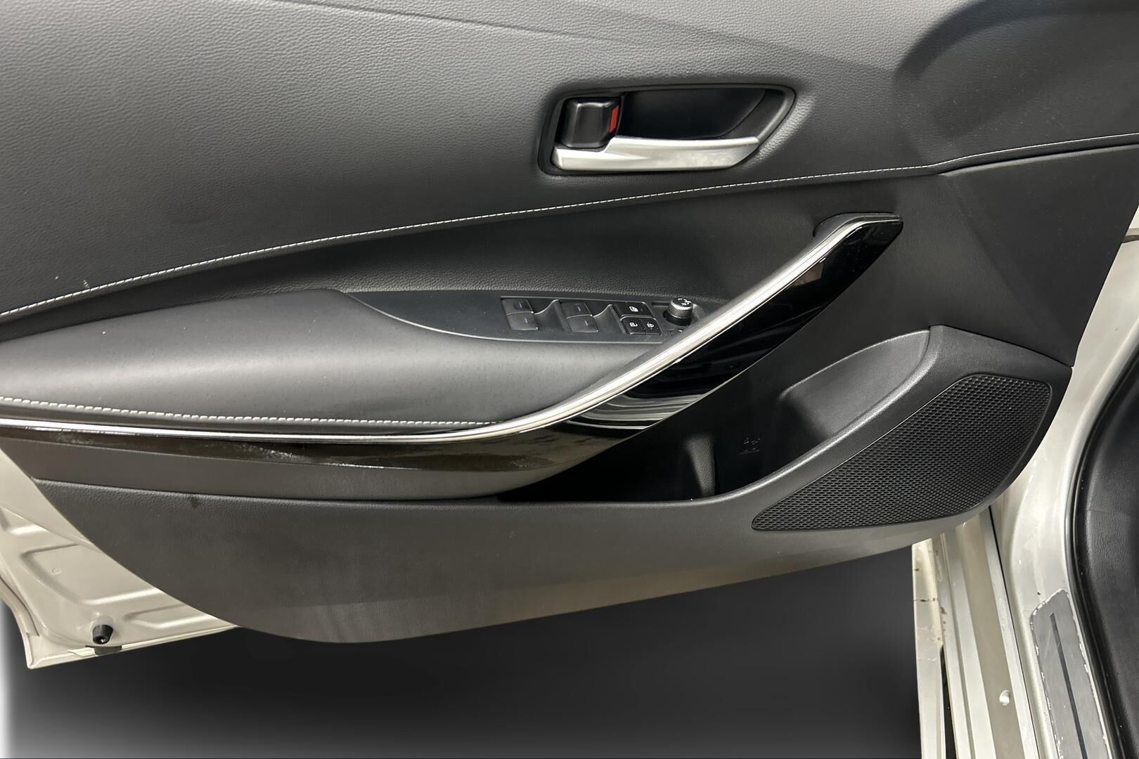 Toyota Corolla iso kuva 16