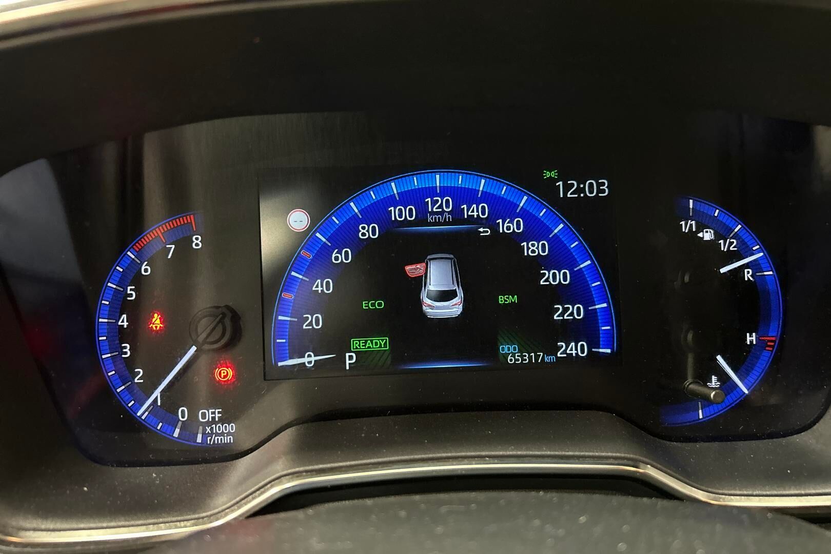 Toyota Corolla iso kuva 19