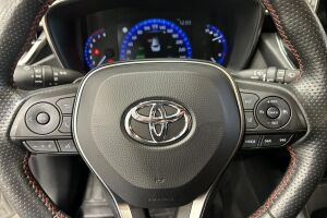 Toyota Corolla esikatselu 17