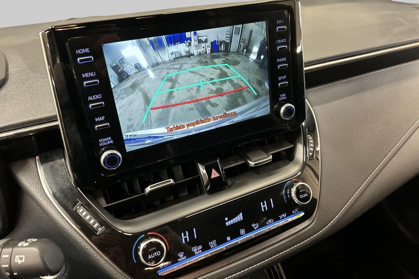 Toyota Corolla iso kuva 19