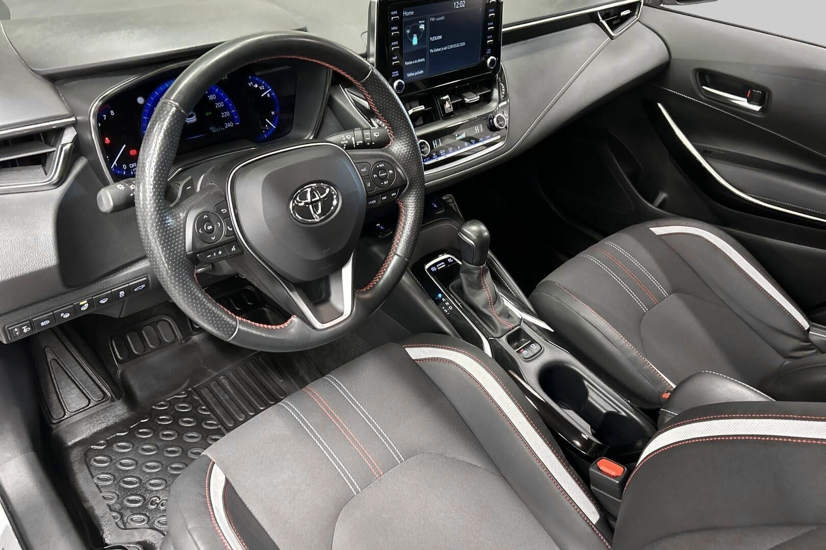 Toyota Corolla iso kuva 13