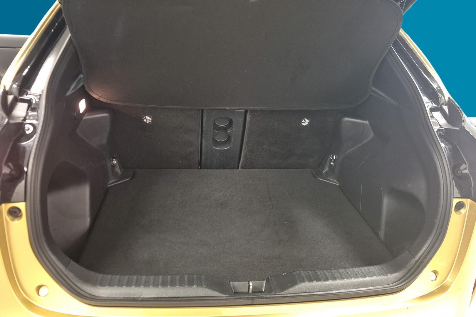 Toyota Yaris Cross iso kuva 12