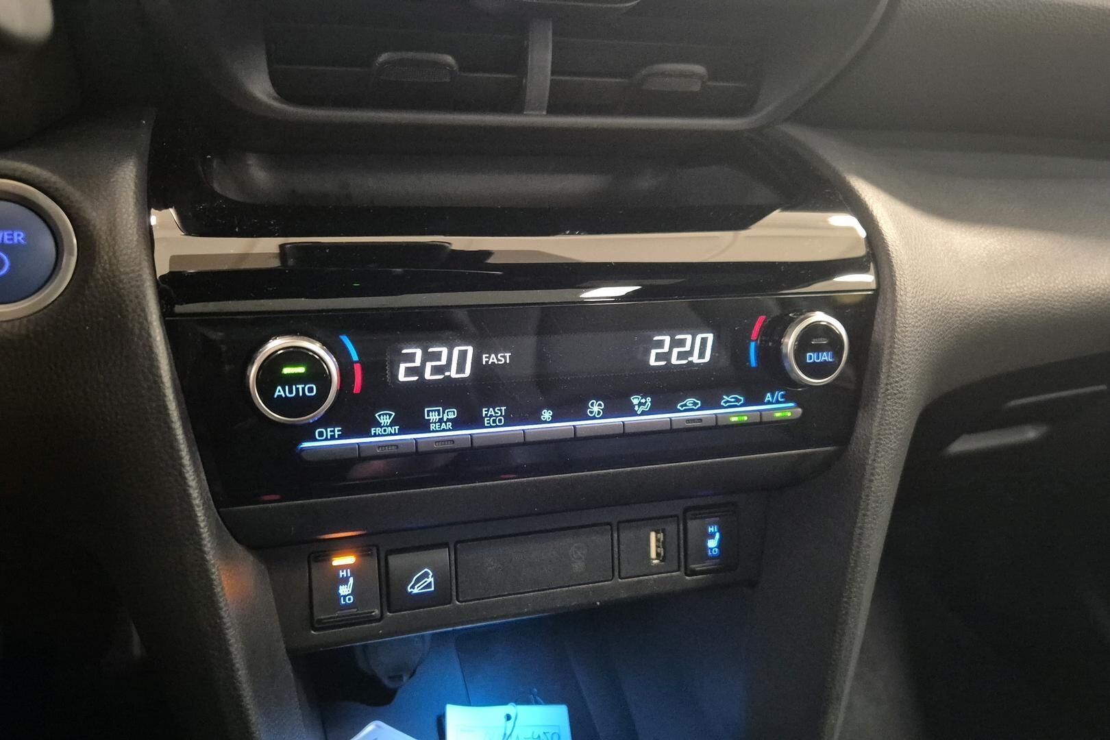 Toyota Yaris Cross iso kuva 16