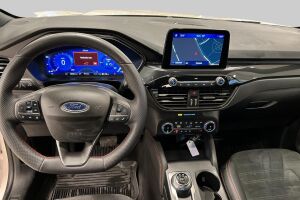 Ford Kuga esikatselu 11