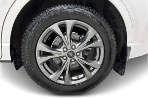 Ford Kuga esikatselu 13