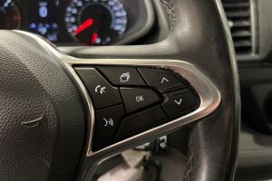 Renault Trafic esikatselu 13