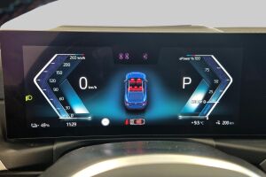 BMW i4 esikatselu 11