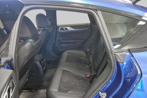 BMW i4 esikatselu 7