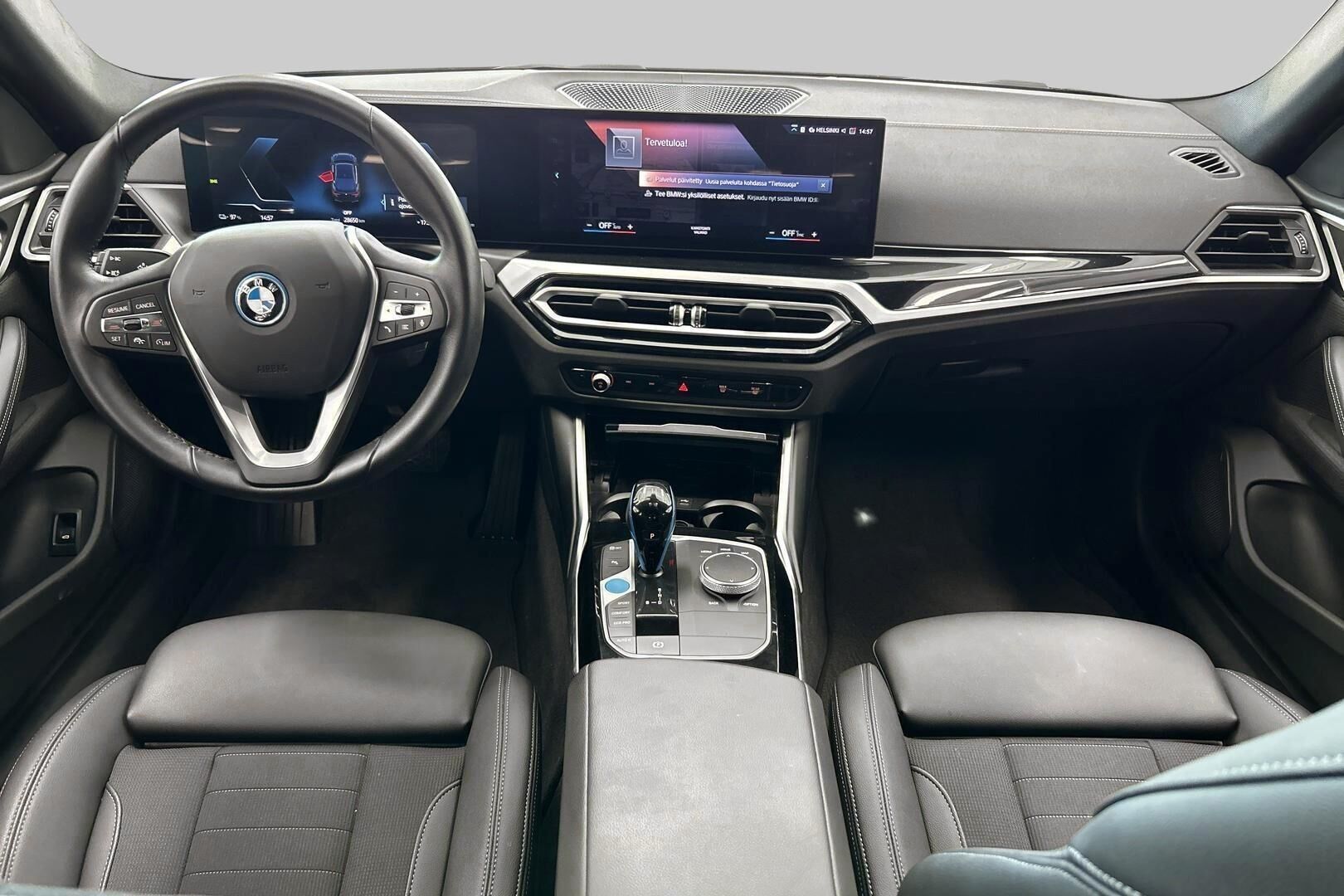 BMW i4 iso kuva 8