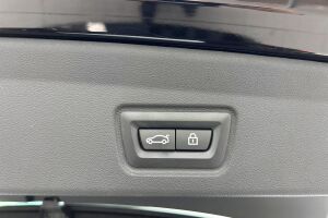 BMW i4 esikatselu 12