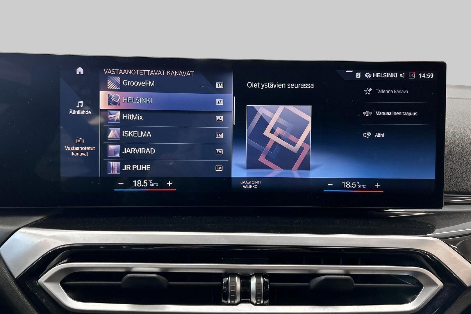 BMW i4 iso kuva 15