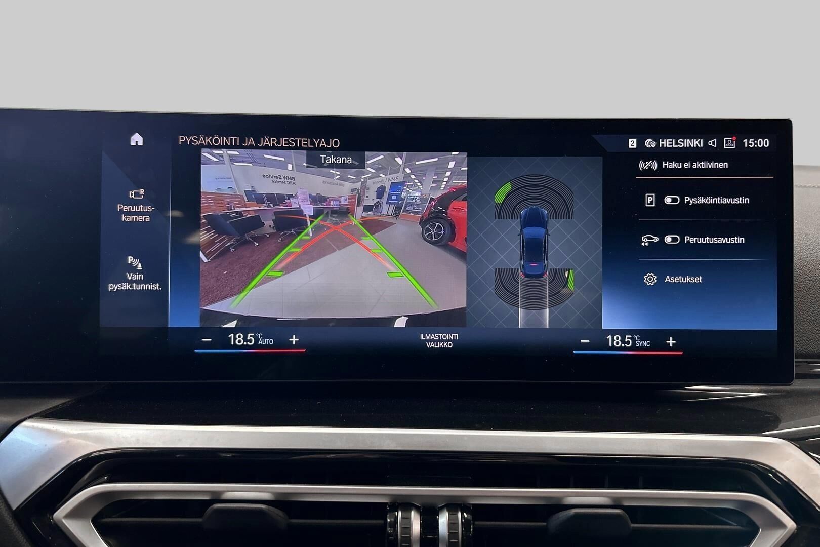 BMW i4 iso kuva 21