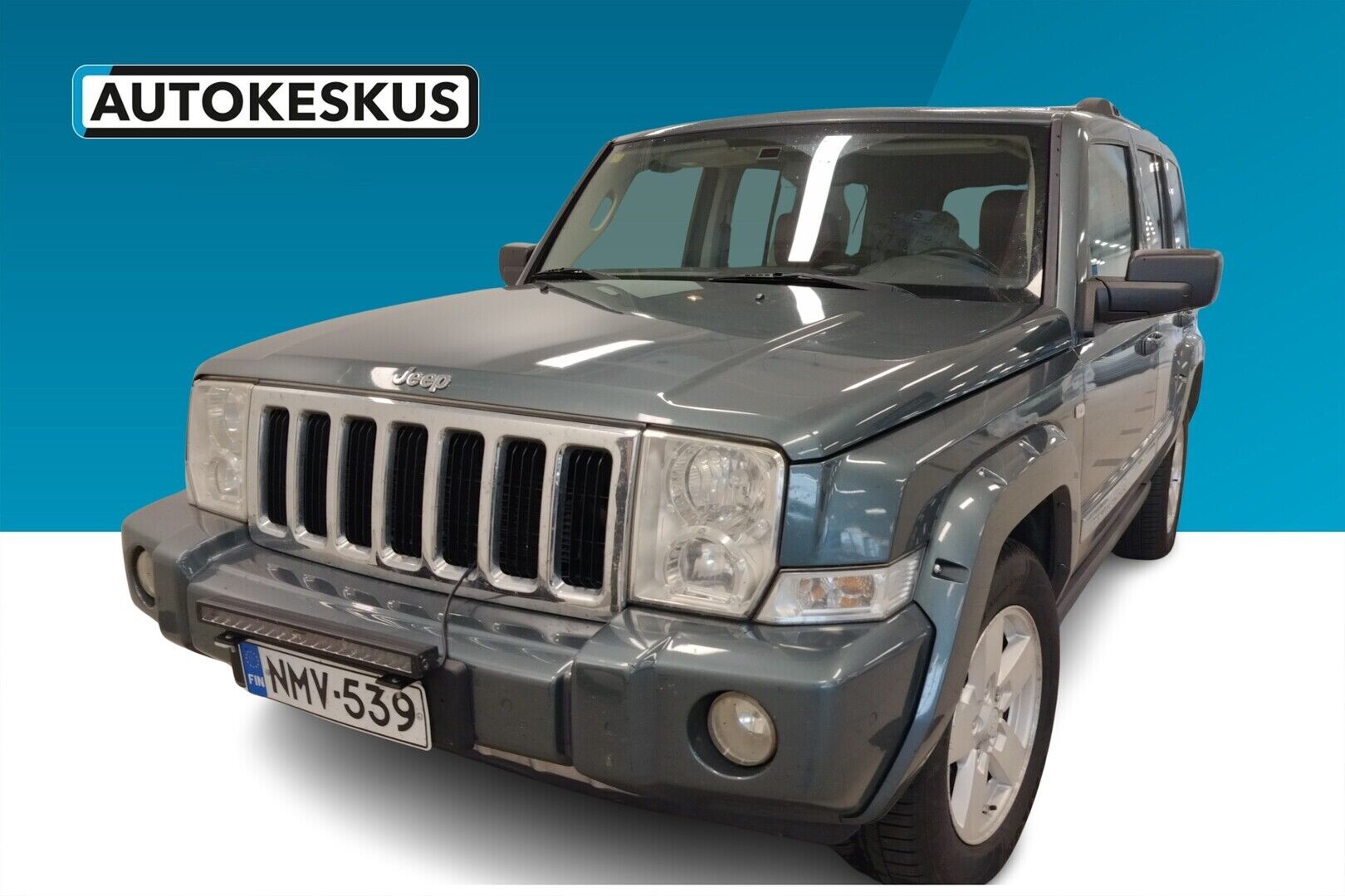 Jeep Commander iso kuva 0