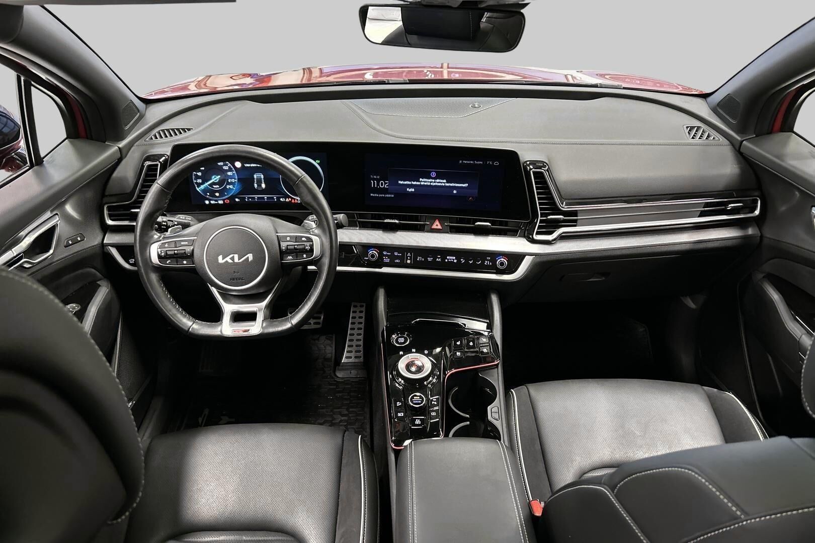 Kia Sportage iso kuva 10