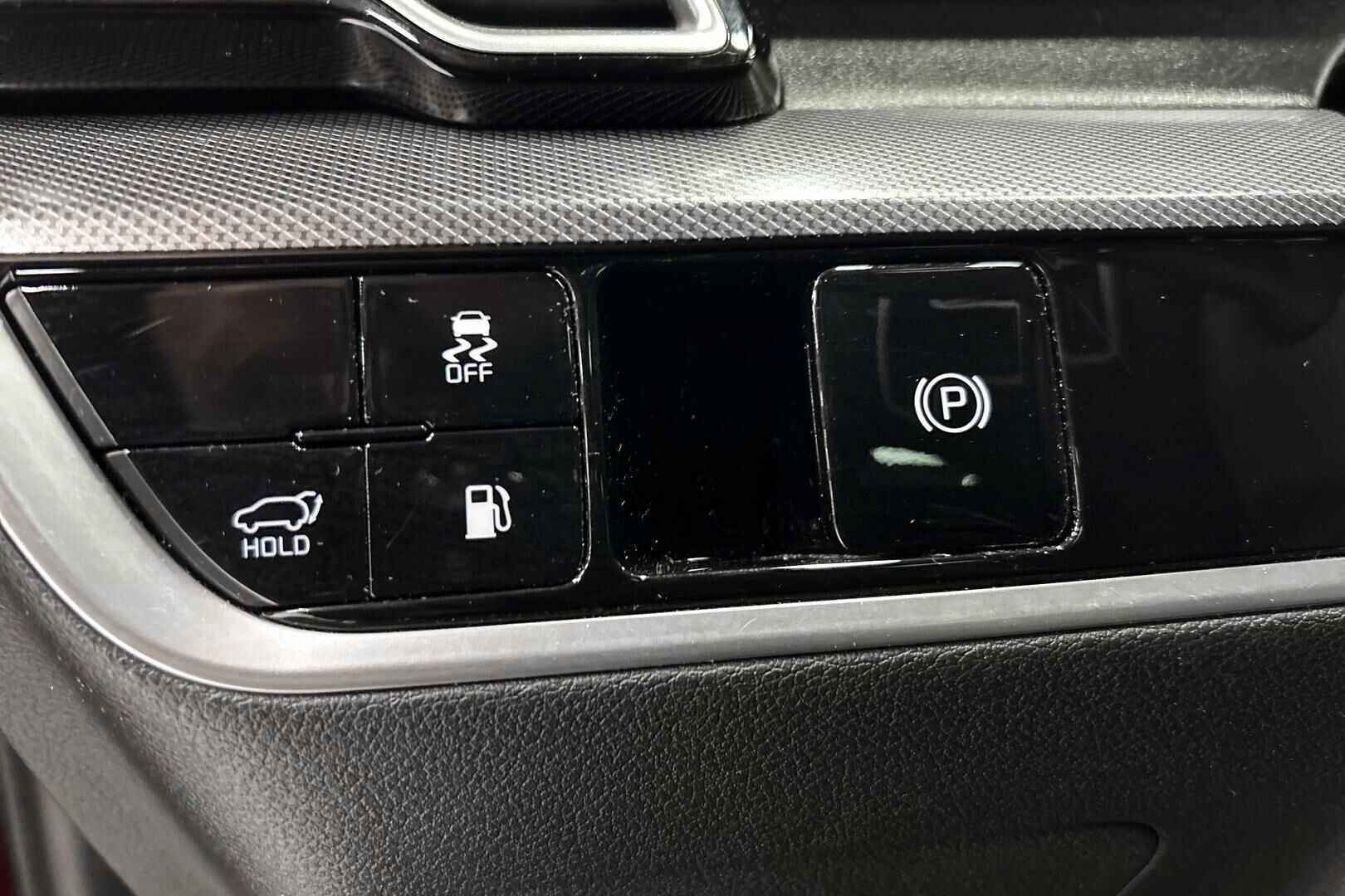 Kia Sportage iso kuva 22