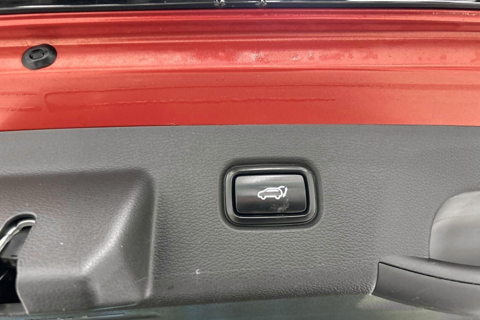 Kia Sportage iso kuva 27