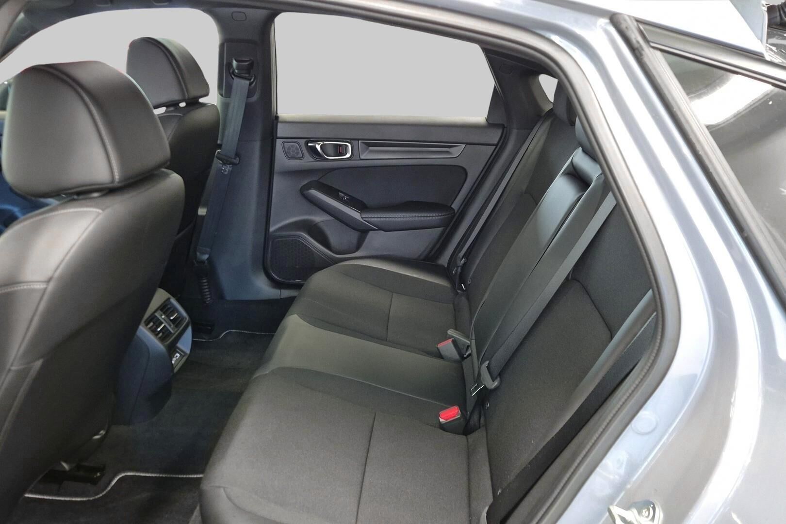 Honda Civic iso kuva 9