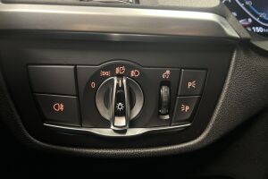 BMW X3 esikatselu 19