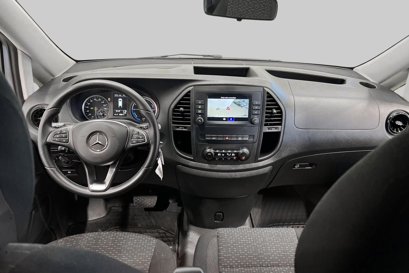 Mercedes-Benz Vito iso kuva 11