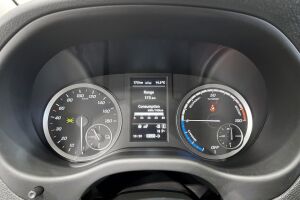 Mercedes-Benz Vito esikatselu 15