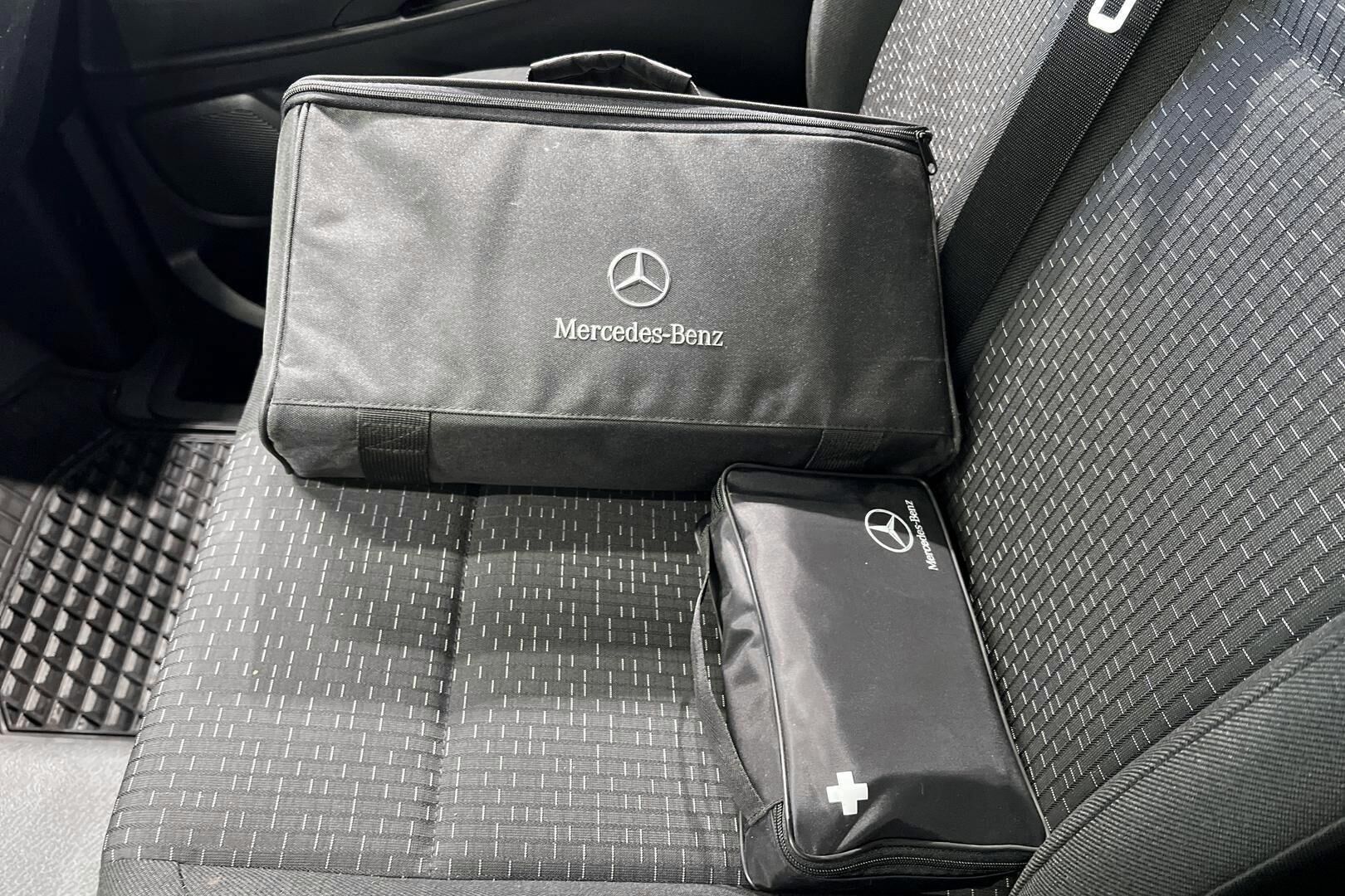 Mercedes-Benz Vito iso kuva 24