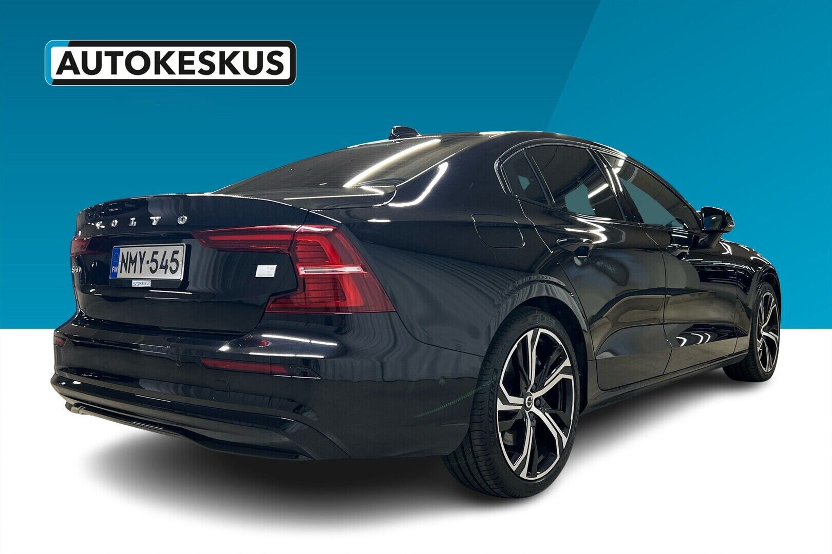 Volvo S60 iso kuva 2