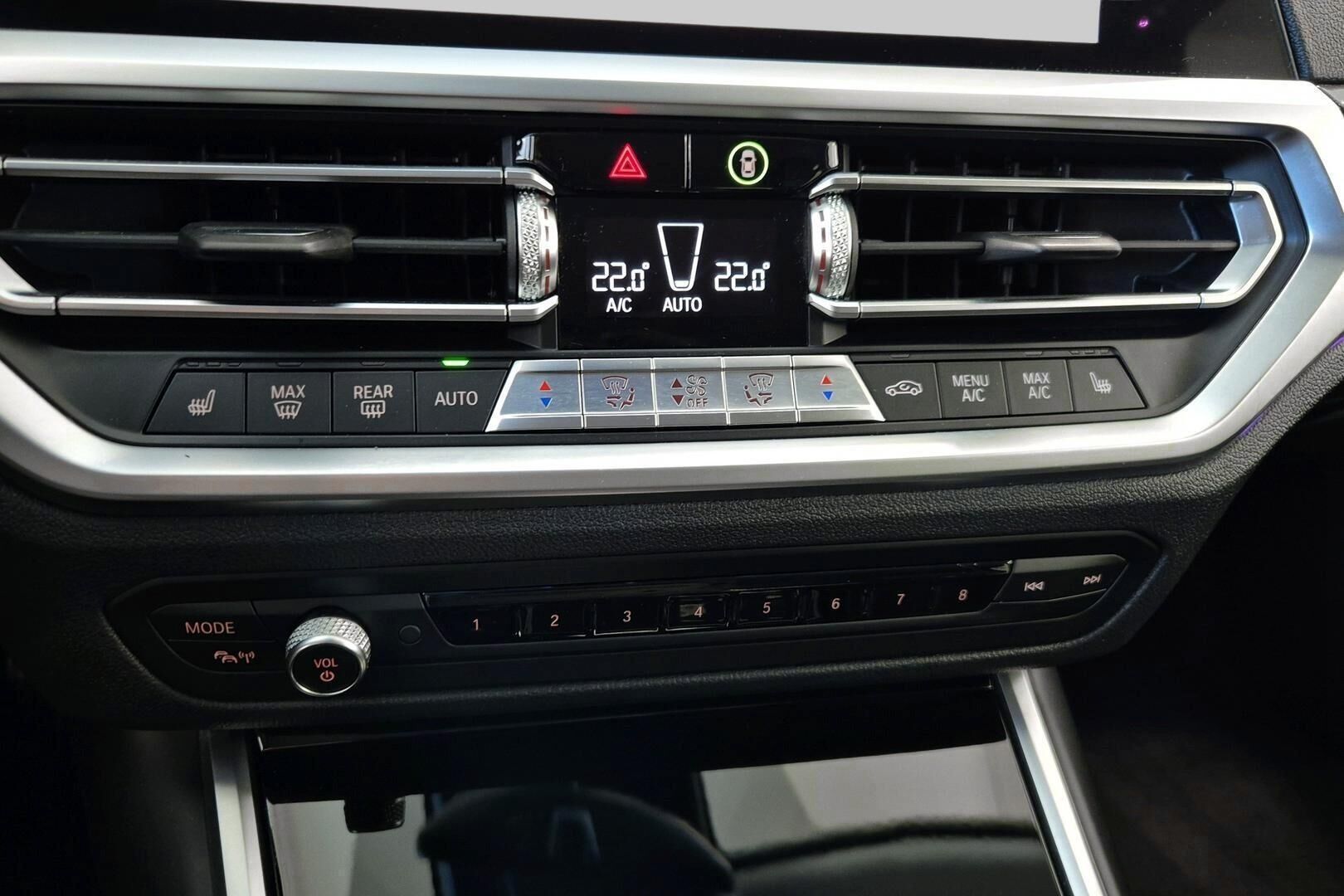 BMW 3-sarja iso kuva 16