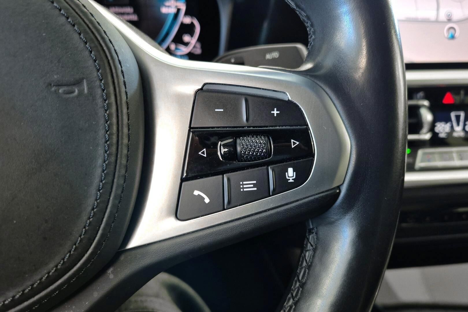 BMW 3-sarja iso kuva 18