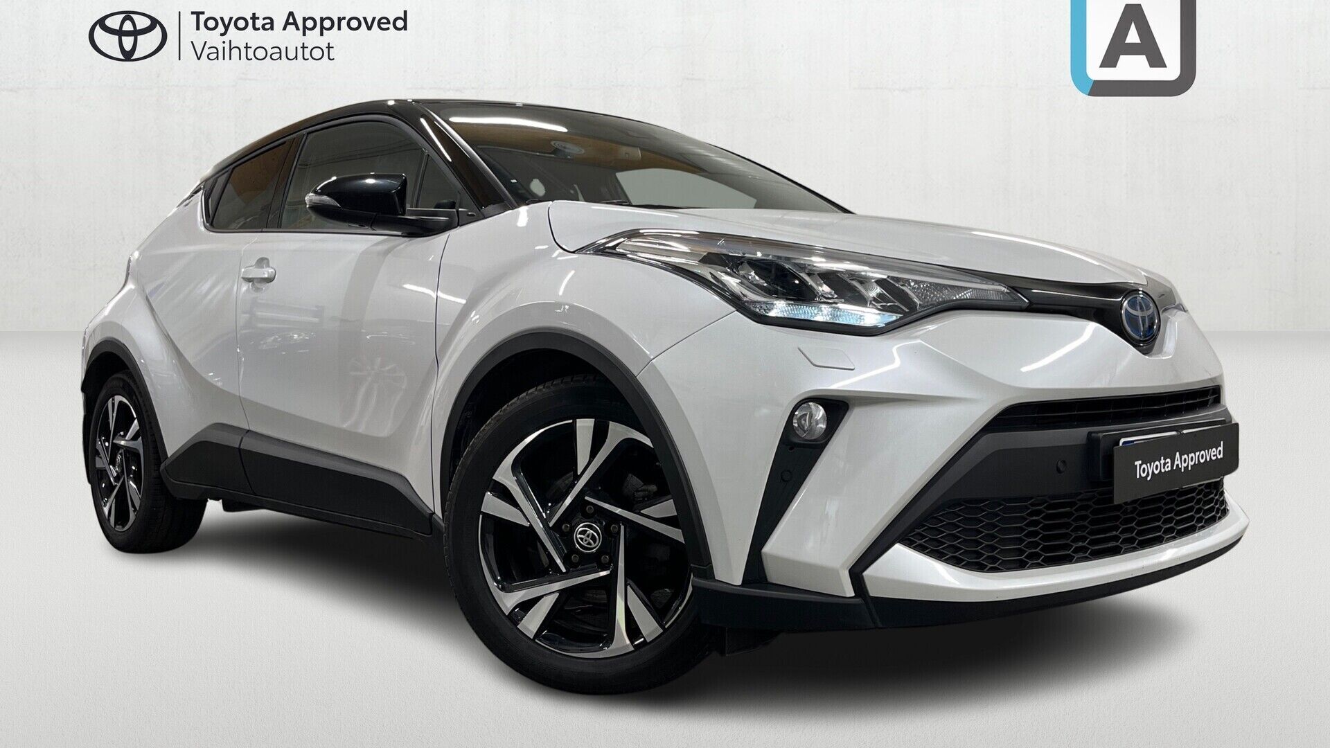 Toyota C-HR iso kuva 5