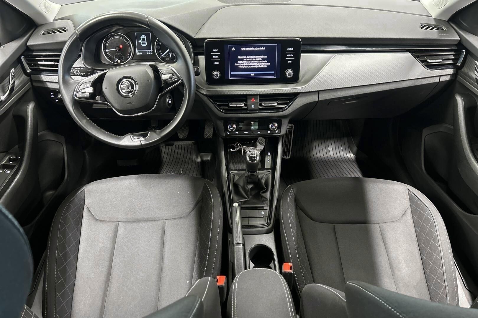 Skoda Scala iso kuva 20
