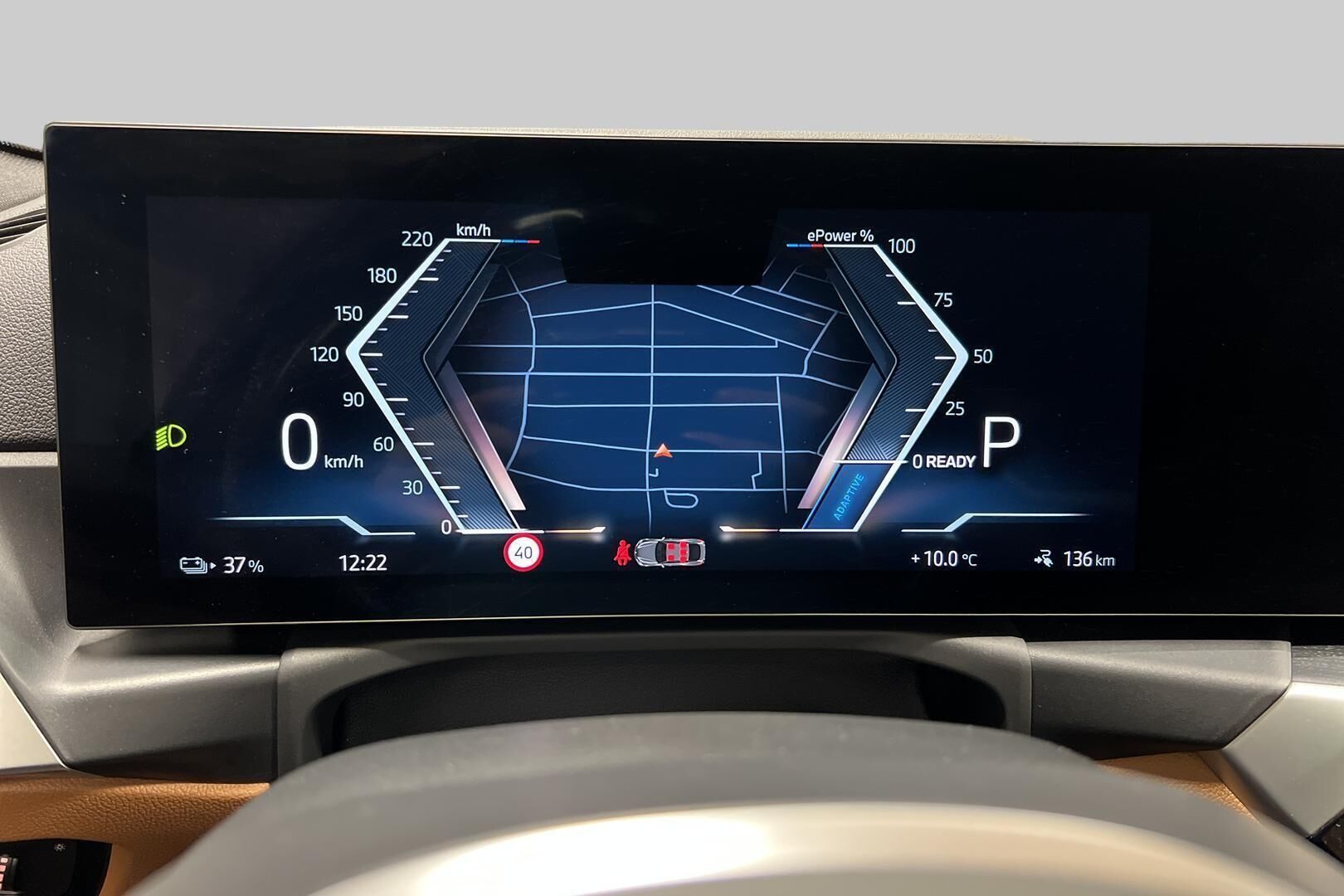 BMW i4 iso kuva 19