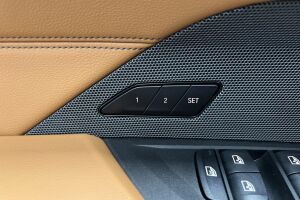 BMW i4 esikatselu 21