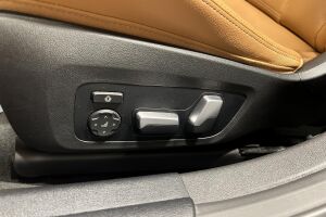 BMW i4 esikatselu 8