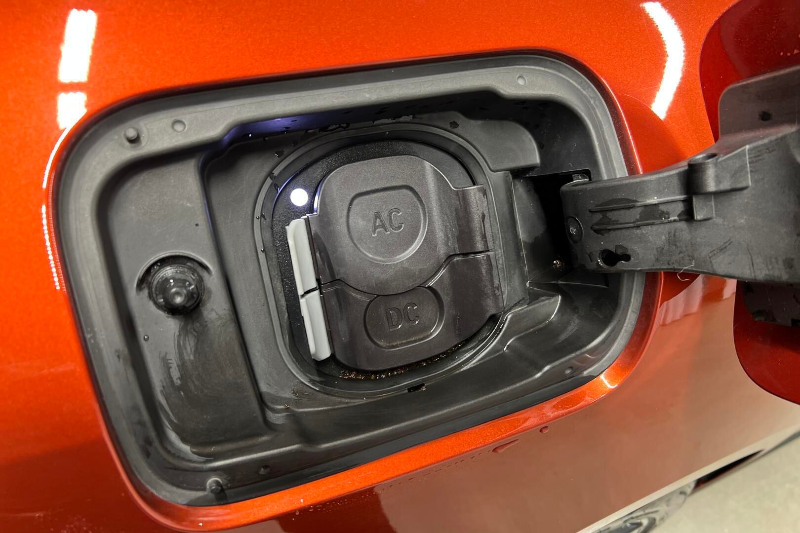 BMW i4 iso kuva 23