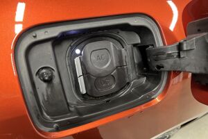 BMW i4 esikatselu 23