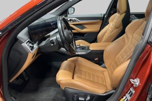 BMW i4 esikatselu 17