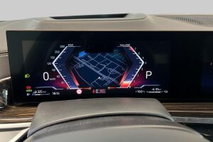 BMW X5 esikatselu 13