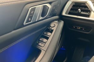 BMW X5 esikatselu 19